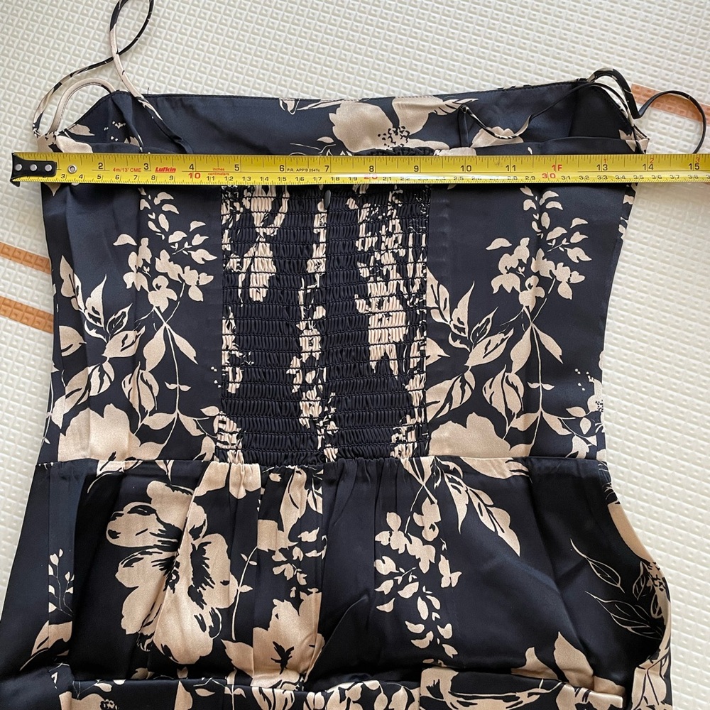 Brand new reformation Frankie Silk Dress - Picture 15 of 15